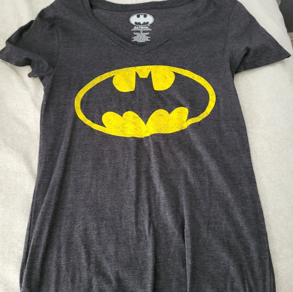 Tee shirt